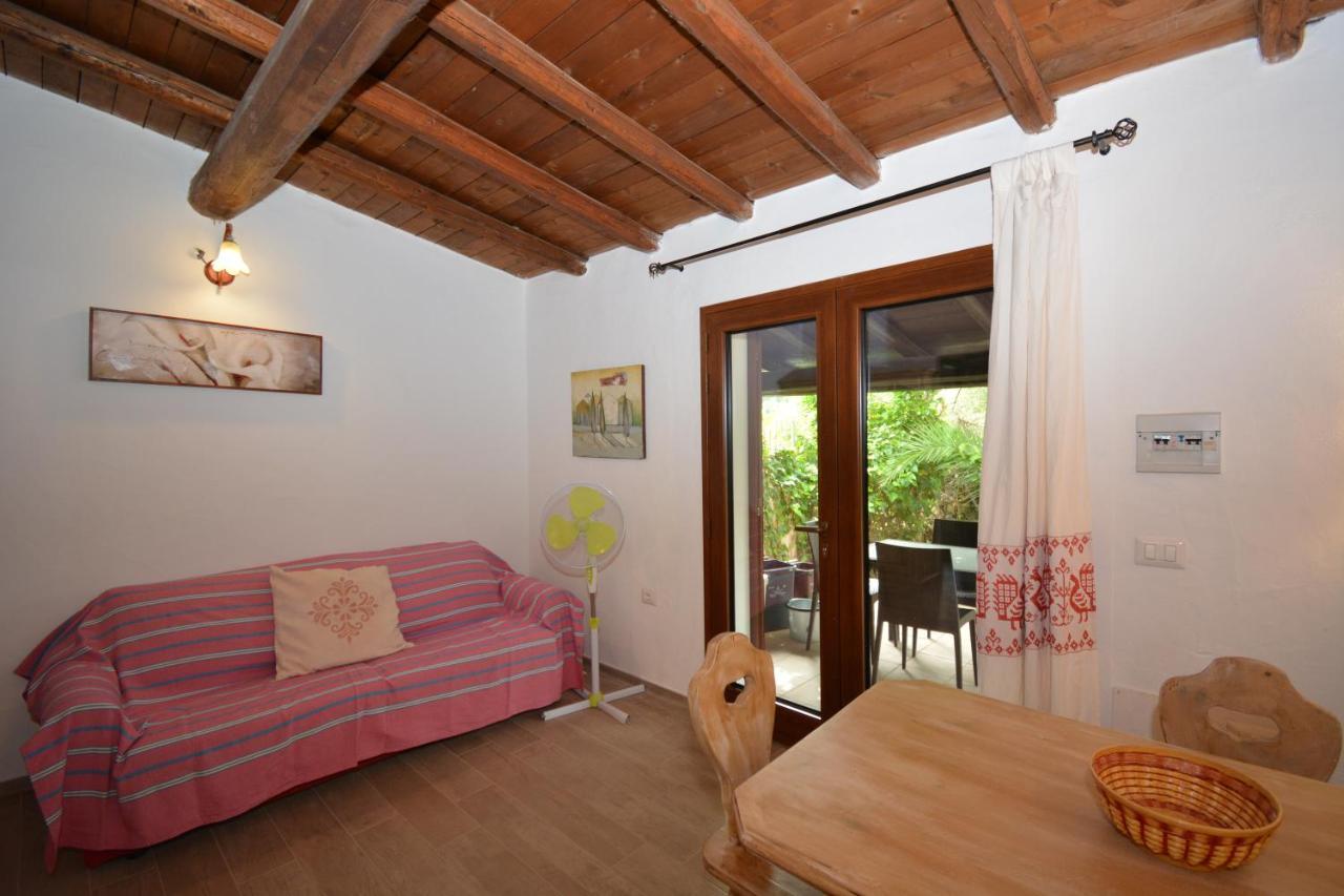 Appartamento Maestrale San Teodoro  Bagian luar foto